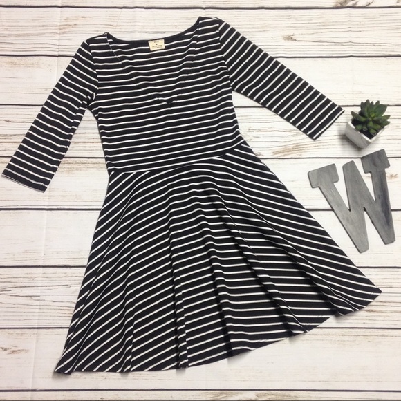 Urban Outfitters Dresses & Skirts - Pins and Needles UO 3/4-Sleeve Stripe Skater Dress